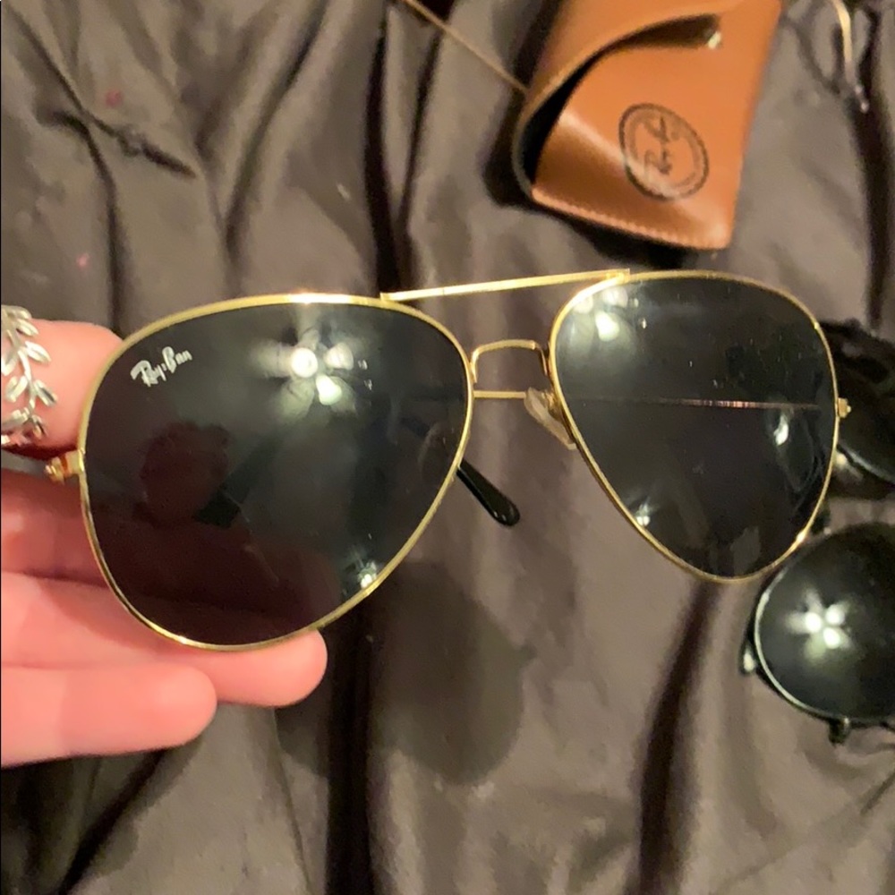 Black and Gold Aviator Ray Bans